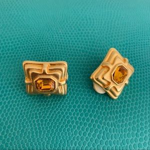 Carlisle Clip-On Earrings